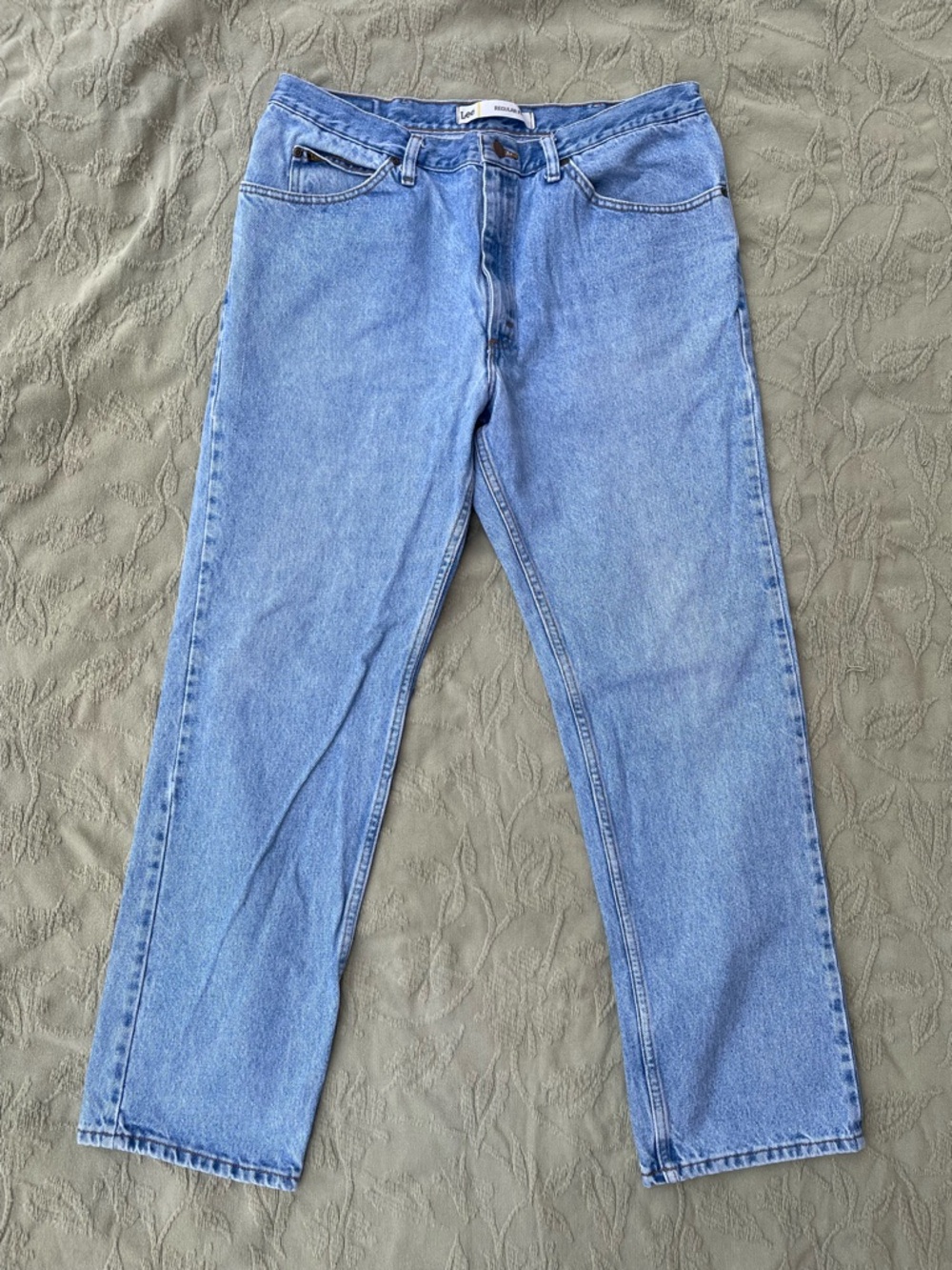 Lee | 38x32 Light Wash Regular Fit Jeans